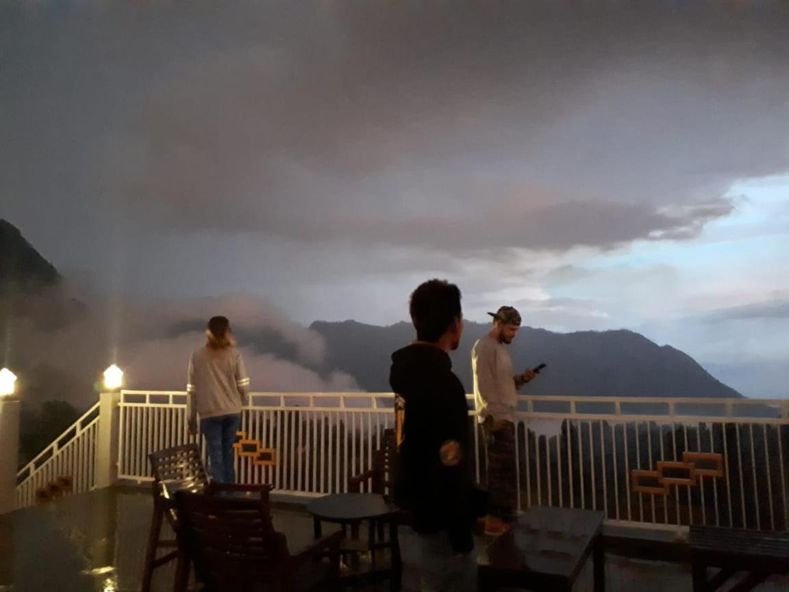 Bromo Otix Guest House Exterior photo